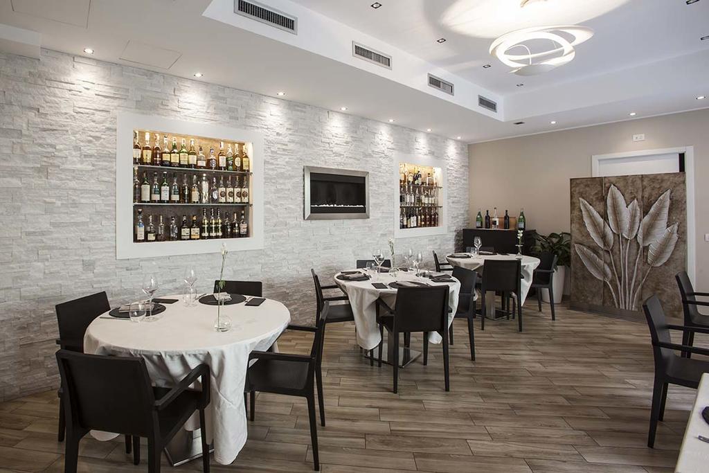 Bhl Boutique Rooms لينيانو الغرفة الصورة