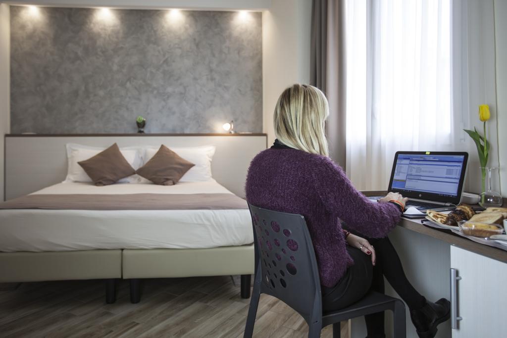 Bhl Boutique Rooms لينيانو المظهر الخارجي الصورة